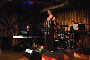 Evening reception at Bateman's Barn